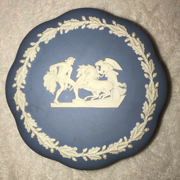 Wedgwood dish - Picture 5 of 6